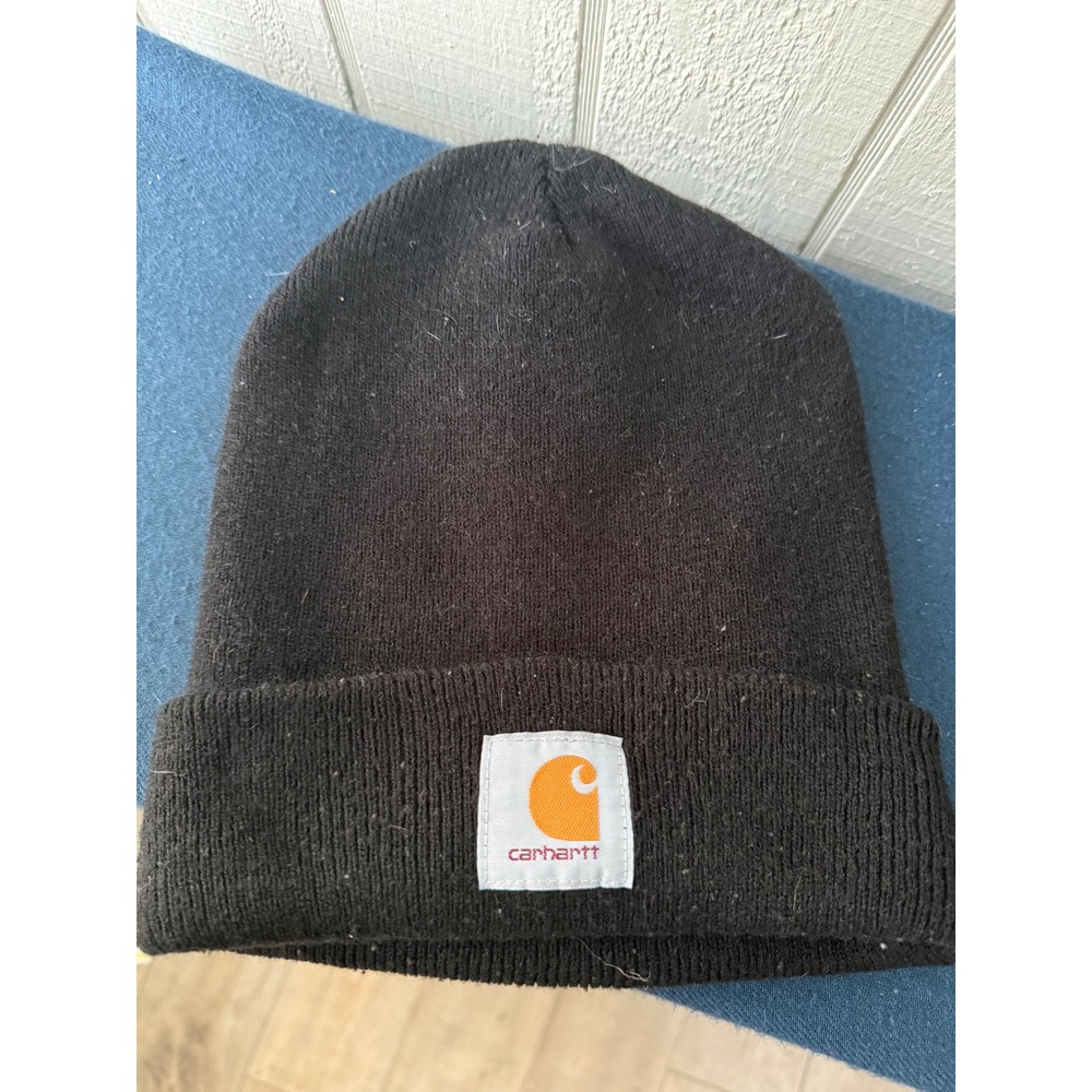 Carhartt Mens Acrylic Watch Hat Black Beanie A18 Logo Patch Winter Cap
